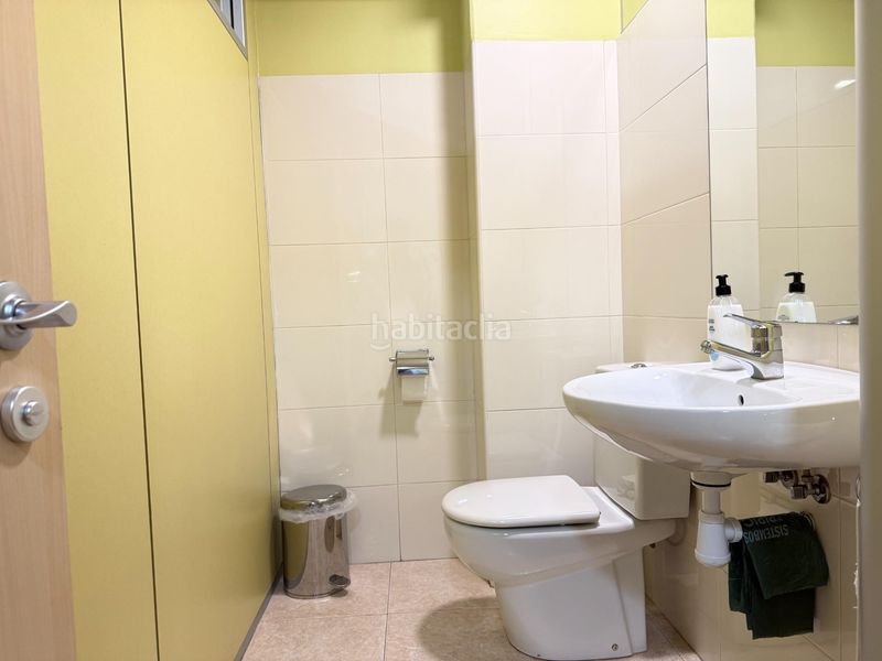 Foto d0ded93d-f9a3-41cc-8642-492e12e4fab4. Local comercial  a en Poble Sec Igualada