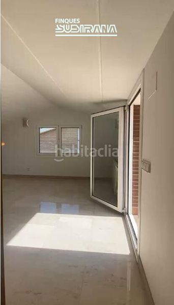 Foto 3dc58d80-4135-4972-80e5-7e030d388cee. Casa amb calefacció aparcament a Les Comes Igualada
