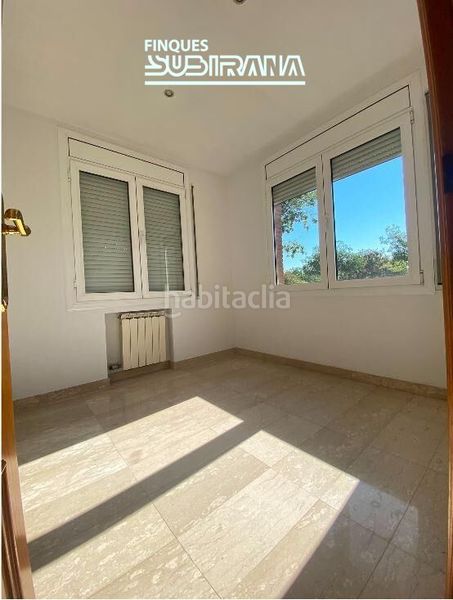 Foto 7ff01f81-6f35-4429-b148-51e607808260. Casa amb calefacció aparcament a Les Comes Igualada