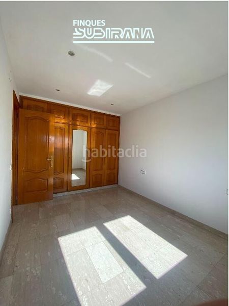 Foto a0b4a2b4-0909-40cf-9496-8ab2512c8267. Casa amb calefacció aparcament a Les Comes Igualada