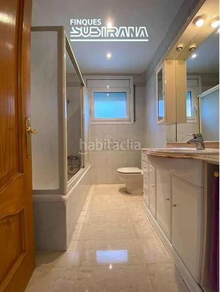 Foto a0d1d2d1-de00-4132-b0ff-083bc5c405ab. Casa amb calefacció aparcament a Les Comes Igualada
