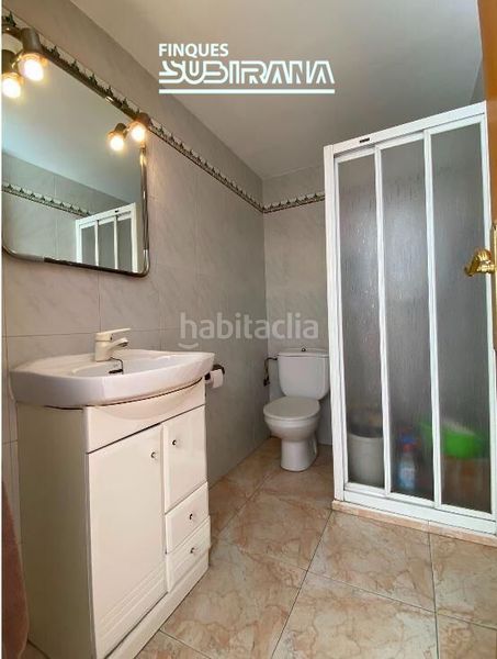 Foto a9aef8d2-08db-4cdb-bef6-c57cce6adeeb. Casa amb calefacció aparcament a Les Comes Igualada