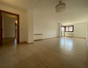 Affitto Appartamento in Ponent - Set Camins. Descobreix aquest magnífic i lluminós habitatge a igualada espai