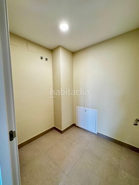 Foto ce29394b-8391-49d2-b917-43d5d1b3ad81. Dúplex amb calefacció aparcament a Poble Sec Igualada