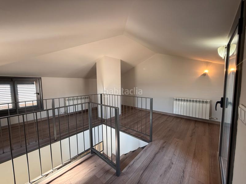 Foto be3bc6d3-0c02-4f25-a123-87daa191e46b. Piso vistas de ensueño y luz natural en este espectacular dúplex en Navarcles