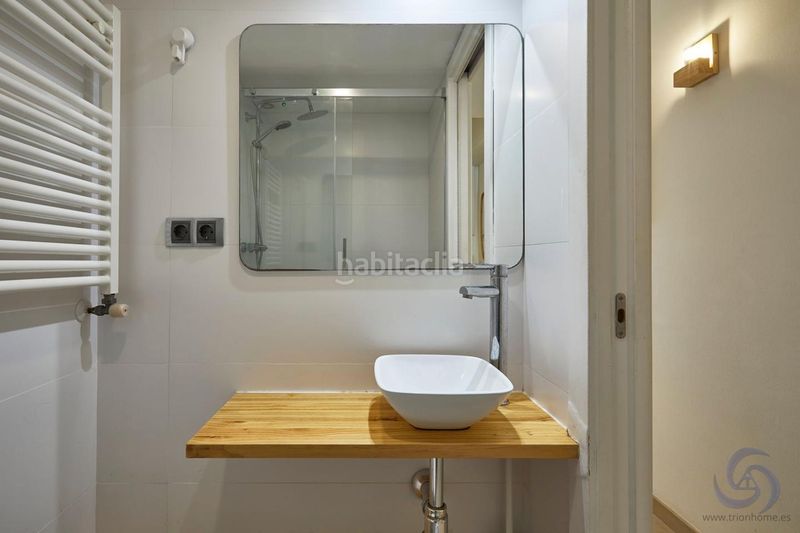 Foto 4017ebc3-19b9-4f01-bde0-ad179f0b9fb3. Pis a Poblenou Barcelona