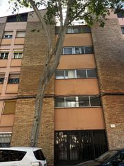 Etagenwohnung  Del doctor modrego. Piso en badalona en zona consolidada con potencial