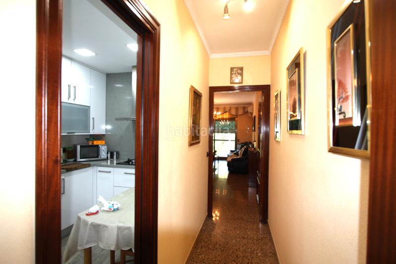 Foto 9597cb74-60d9-48d0-901a-215758f7aa6f. Appartamento con riscaldamento in Singuerlín Santa Coloma de Gramenet