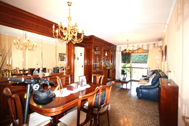 Foto 5156c22f-6043-49ea-8f3d-a16c60d3be5b. Flat with heating in Singuerlín Santa Coloma de Gramenet