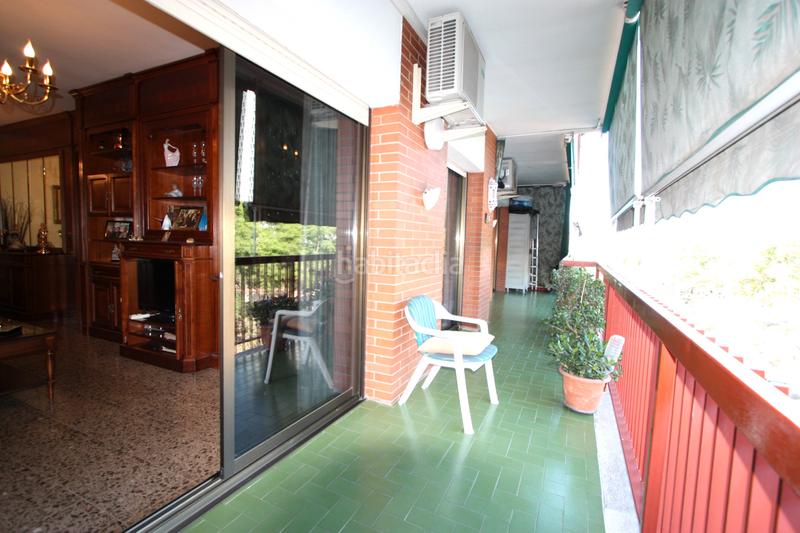 Foto ad5f8814-ca46-48bf-a1bc-7924c683d925. Flat with heating in Singuerlín Santa Coloma de Gramenet