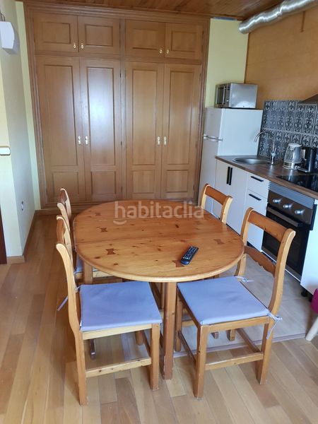 Foto 16082f16-2ab1-4670-844d-ff600b801a24. Casa a Marines