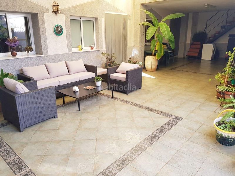Foto d22bd945-01ed-4a29-9418-9223a97cc2e0. Casa a Marines