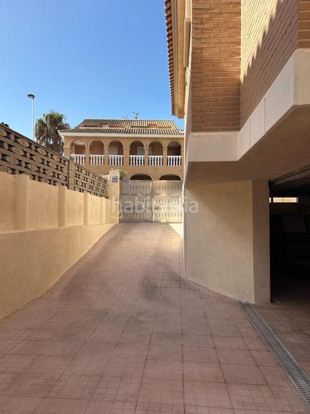 Foto 663422c8-5b8c-4c60-8ebc-4c5e2c1c1a61. Chalet impresionante chalet de lujo independiente playa el perello en Sueca