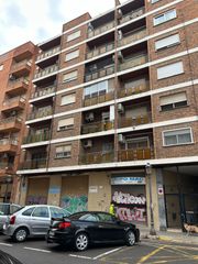 Pis a Olimpia arozena torres 45. Ref. 8546 salico ofrece gran vivienda en olivereta con plaza de