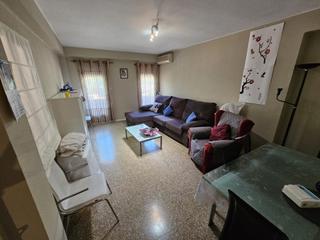 Pis  Calle del marqués del turia. Ref 08606benetusser venta de piso con vistas a la plaza.