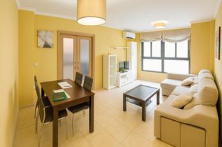 Appartamento in Ciutat del Transport - La Salera. Ref 08608 salico vende  piso con garaje, trastero y totalmente a