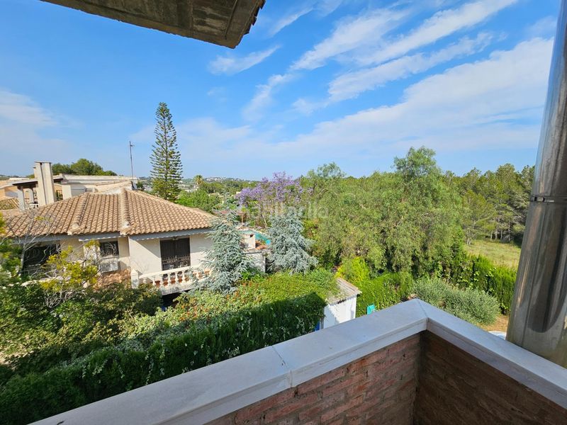 Foto 7aeca774-9e4e-4772-b056-fd00c39b3fa3. Xalet amb piscina a Monserrat