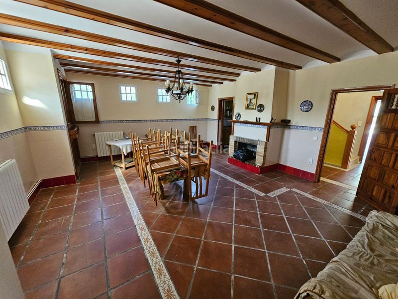 Foto 84c779c6-6902-4449-8524-fe89b4afab55. Xalet amb piscina a Monserrat