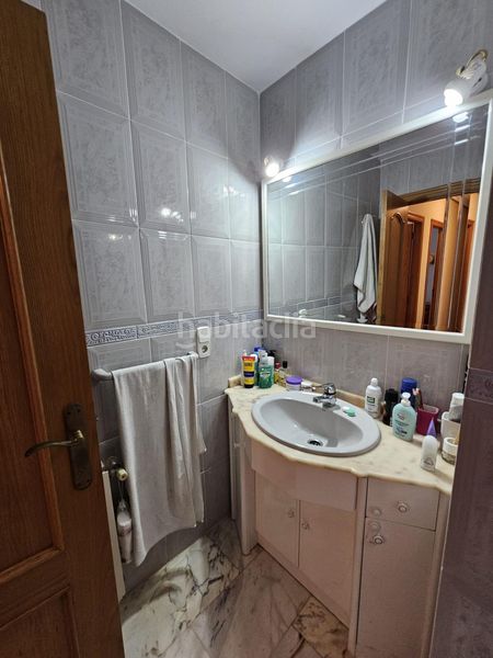 Foto b03c059e-4262-457f-ae80-e8ce5f462d50. Xalet amb piscina a Monserrat