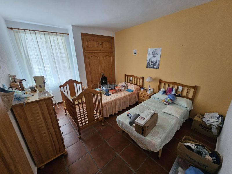 Foto ba778097-af1a-4e17-99f4-af18f864a849. Xalet amb piscina a Monserrat