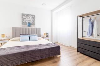 Pis  Calle calle de trullols,. Ref 08610 salico vende piso centrico, última planta, vistas desp