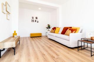 Pis  Calle calle de trullols,. Ref 08610 salico vende piso centrico, última planta, vistas desp