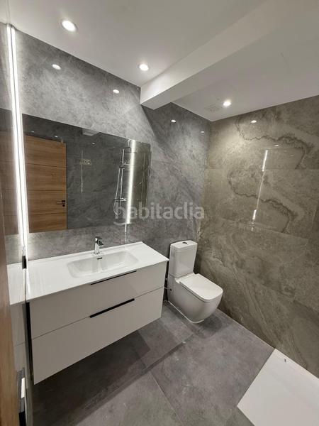 Foto ac614276-2d54-4fa1-ae8a-87cc099130f9. Piso ref. 08616 salico presenta piso exclusivo en calle herrero reforma integral, domótica y diseño en Castellón de la Plana