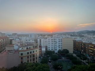 Appartement à Estación - Universidad. Salico presenta piso exterior en última planta junto a corte ing
