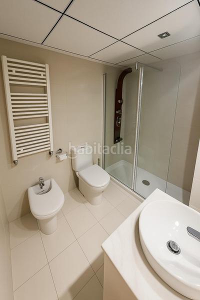 Foto 87d4cbb2-7027-4304-9157-8a9b35e65598. Piso salico presenta piso exterior en última planta junto a corte inglés y parque ribalta trastero y garaje en Castellón de la Plana