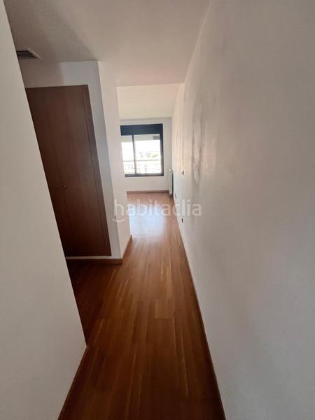 Foto f4663739-2733-49d6-954f-7bff4439b6b9. Piso salico presenta piso exterior en última planta junto a corte inglés y parque ribalta trastero y garaje en Castellón de la Plana