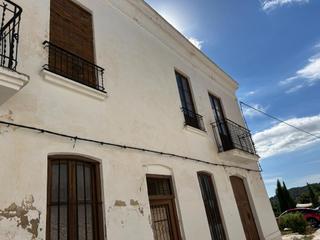 Casa  Sant joan. Ref. 08623 salico ofrece casa muy grande y con patio en petres