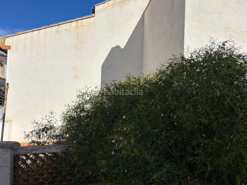 Foto f363ba94-d99a-46fa-b3bf-294179d773d1. Casa amb aparcament a Petrés