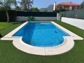 Chalet in Albalat dels Tarongers. Ref. 08625 salico ofrece estupendo chalet independiente en perfe