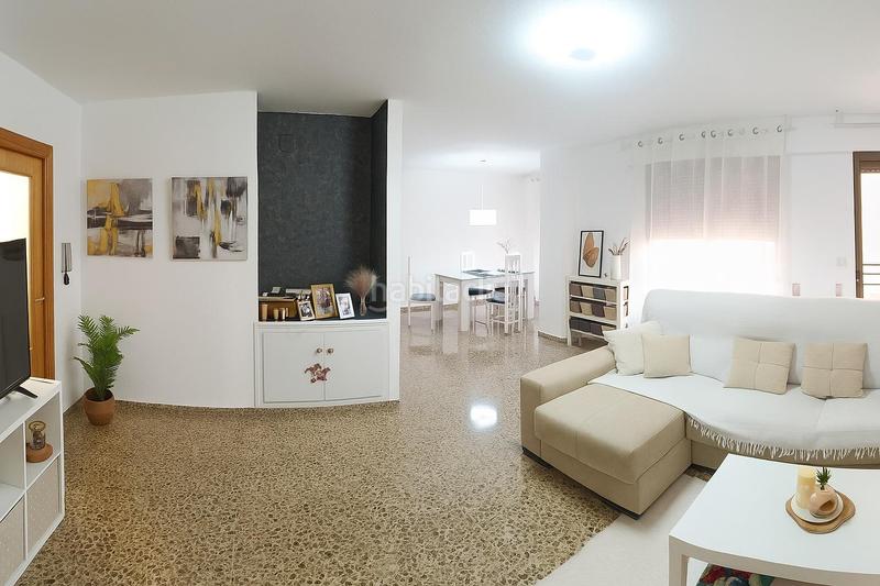 Foto d3828eec-f3bd-4db8-b430-9f53f6a2045c. Flat with heating in Piscinas Villarreal / Vila - real