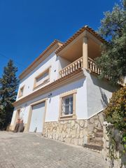 Chalet  Calle calle chopo. Ref 08612 . salico ofrece chalet  en sierra perenchiza