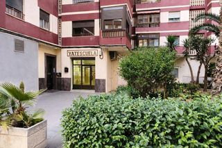 Local Comercial  Calle calle museros. Ref 08659 salico vende local comercial de 203 m2 a pie de calle