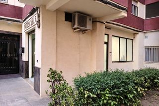 Business premise in Calle Calle Museros