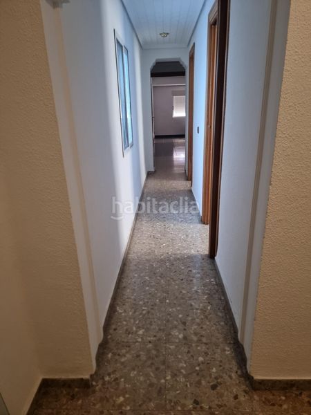 Foto 1667a438-4f77-49cd-a437-364aa4e301e9. Pis a Mont Olivet Valencia