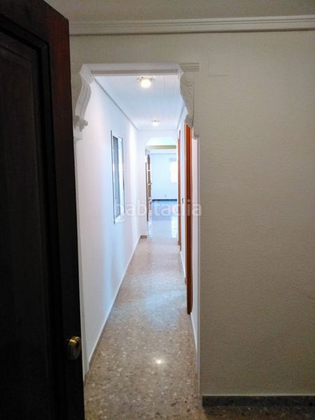 Foto 331e9c18-a3b0-4e59-9c5c-f756d1af6510. Pis a Mont Olivet Valencia