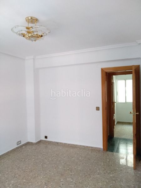 Foto 90dfead3-43ce-4c00-8247-10108a814828. Pis a Mont Olivet Valencia