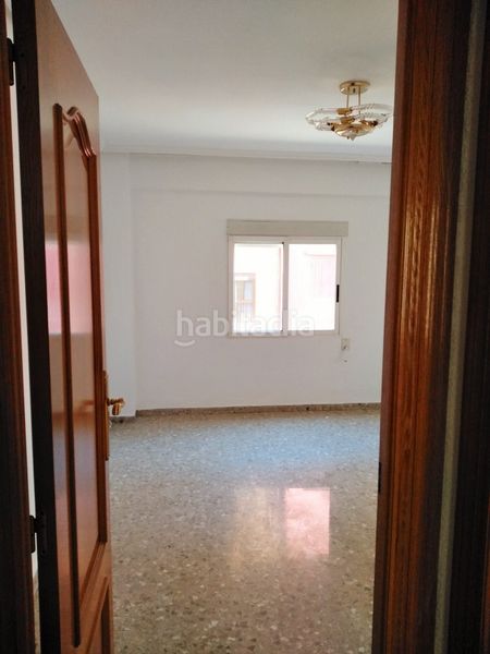 Foto 90e2c5c5-f5d9-4c6b-a1d3-3b5e3cad79b3. Pis a Mont Olivet Valencia