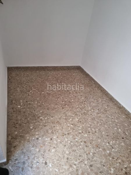 Foto f7758a4e-fa6f-445f-baf1-cf82cb62a944. Pis a Mont Olivet Valencia