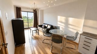 Pis  Carretera alcora antigua. Ref 08661 salico vende piso luminoso de 2 habitaciones con balcó