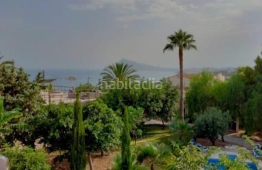 Foto b389e842-a589-42e5-aab6-3b5e67588e93. Edificio in Mascarat Altea
