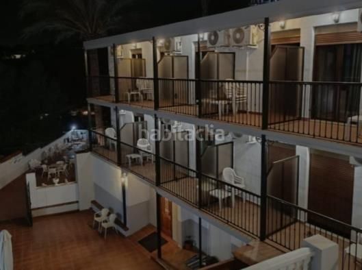 Foto ea63a74b-b045-4577-a8f4-7fe698bf1c0e. Edificio in Mascarat Altea