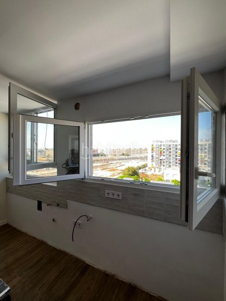 Foto 27cd4a63-320b-40c4-a4c4-b02119356ff5. Duplex with parking in Malilla Valencia