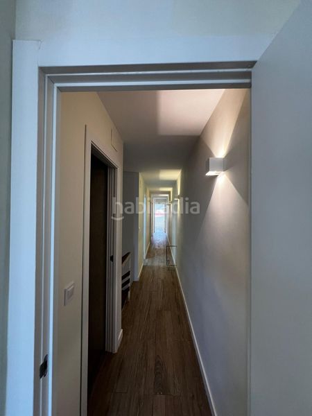 Foto bcc7e3c6-7c0e-4815-832d-cb40ce2e7c3a. Duplex with parking in Malilla Valencia