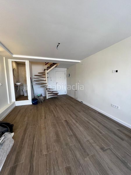 Foto f4d04d95-c7a8-40d5-9224-8c065a908596. Duplex with parking in Malilla Valencia