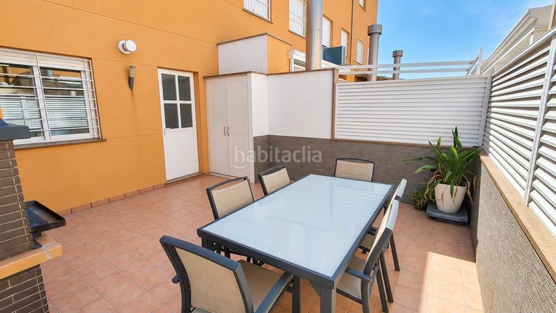 Foto 5f988fdc-5f65-40e4-a68d-f88ab062c674. Casa adossada amb calefacció aparcament a Centro Almazora / Almassora