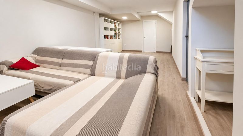 Foto b37a2f0c-4c4e-4f56-b007-cbe51bd290d6. Casa adossada amb calefacció aparcament a Centro Almazora / Almassora